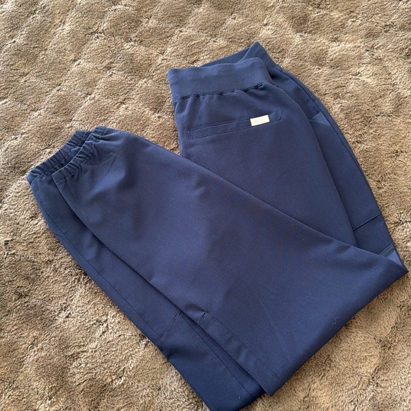 Figs - Picture 5 of 5